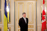 Poroshenko took the decision to give Crimea