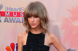 Singer Taylor swift said about cancer