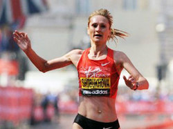 Star Russian runner rewrites Chicago marathon history