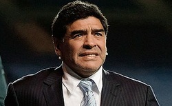 Maradona was hit on the face of the journalist (video)