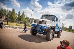 "KAMAZ-master" has a strong lead in rally "the silk way"