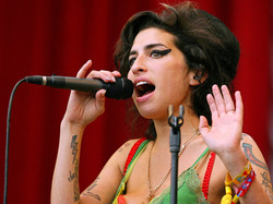 Amy Winehouse refused to drink in front of her mother