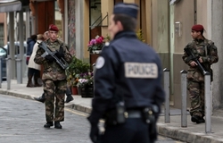 In nice established the identity of the terrorist