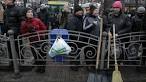 Media: thousands of protesters Ukrainians came to Khreschatyk
