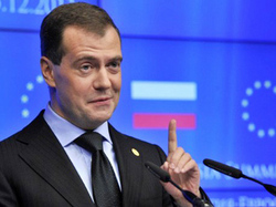 `Europe should consider own problems` - Medvedev