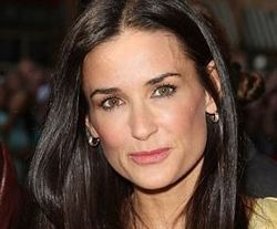 Demi Moore has a "love-hate relationship" with her body