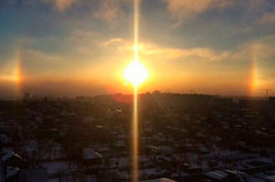 Over Chelyabinsk climbed 3 of the sun