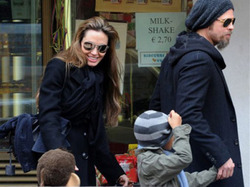 Brad Pitt and Angelina Jolie chartered an entire train