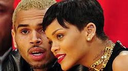 Rihanna wants to walk the red carpet with Chris Brown