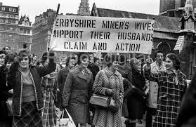 The miners staged a picket in front of Parliament