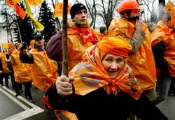 Most Ukrainians are against "orange revolution"
