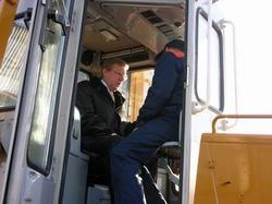 Alexey Kudrin sat at steering-wheel of Cheboksary tractor