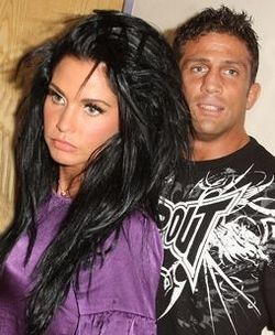 Katie Price and Alex Reid communicate by text message