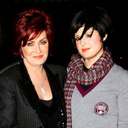 Kelly and Sharon Osbourne hosted a dog show