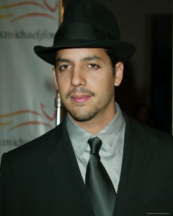 David Blaine is to become a father