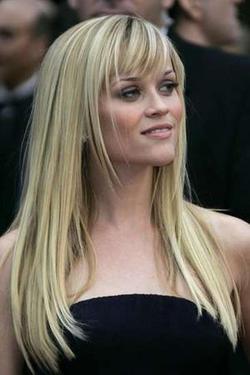 Reese Witherspoon thinks actresses aren`t supportive