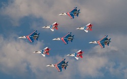 "Russian knights" performed abroad on the su-30