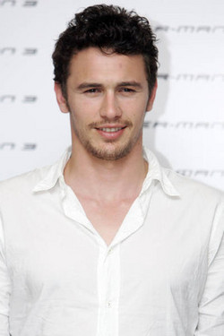 James Franco comfortable with sexuality