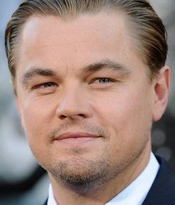 DiCaprio avoids crash en route to Moscow