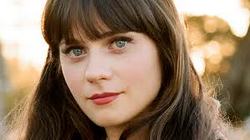 Zooey Deschanel  gets "depressed" due to supporting characters
