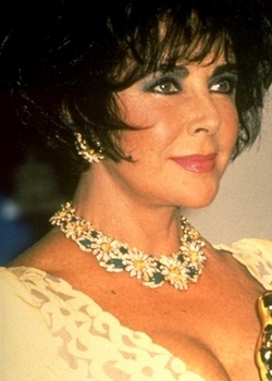 Dame Elizabeth Taylor is launching a new perfume