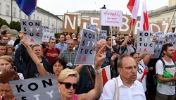 The President of Poland vetoed a controversial judicial reform