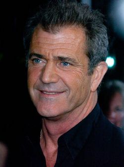 Mel Gibson has extortion texts