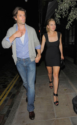Kate Winslet split from her boyfriend