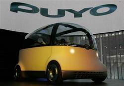 Honda gets touchy-feely with glowing Puyo car