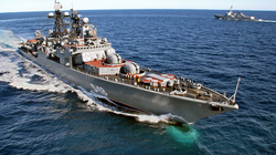 Russian destroyer prevents Somali pirate attack on cargo vessel