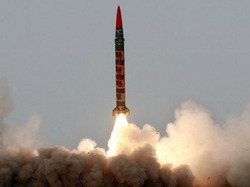 Pakistan tests nuclear-capable ballistic missile
