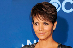 Halle berry shocked by the appearance of a daughter