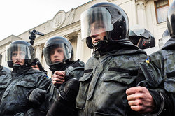 In Kiev "Right sector" attacked national guard under