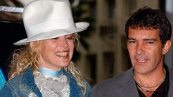 Banderas threw Griffith for Sharon stone