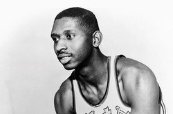 Died the first Afro-American NBA basketball player