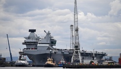 UK sent two aircraft carrier in the South China sea