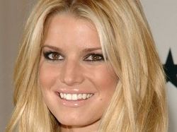 Jessica Simpson is set to sign a $4 million deal with Weight Watchers