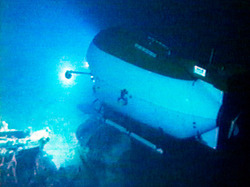 Titanic tours on Russian subs: $60k for ride to wreckage