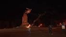 In Kharkov fell statue of Lenin, which tried to destroy
