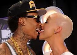 Amber Rose is to planning an all natural birth