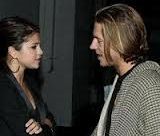 Selena Gomez is reportedly dating Luke Bracey