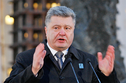 Poroshenko reminded himself, taking advantage of the terrorist attacks in Paris