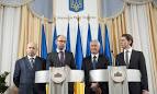 Yatsenyuk: Ukrainian authorities have decided to raise the subsistence minimum from September 1,
