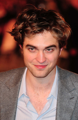 Robert Pattinson wants to hire a body double
