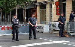 In new York city are investigating the cause of the explosion in the Park