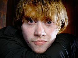Rupert Grint is "never on the hunt for girls"