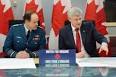 Canadian Prime Minister promised to send military trainers to Ukraine
