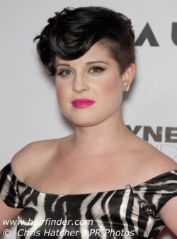 Kelly Osbourne plans to her remove tattoos