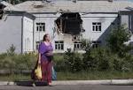 Militias accused in shooting sports grounds Donetsk school
