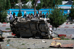From the explosion in Kabul suffered 400 people